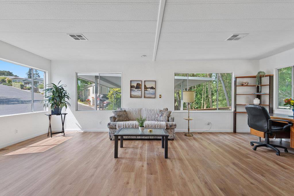 Soquel, CA 95073,11 Del Rio CIR
