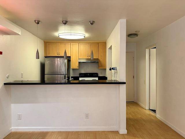 Daly City, CA 94015,1551 Southgate AVE #351