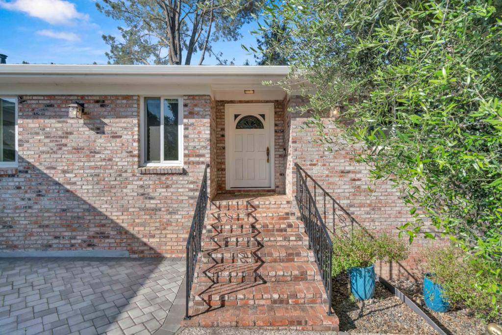Morgan Hill, CA 95037,17035 Copper Hill DR