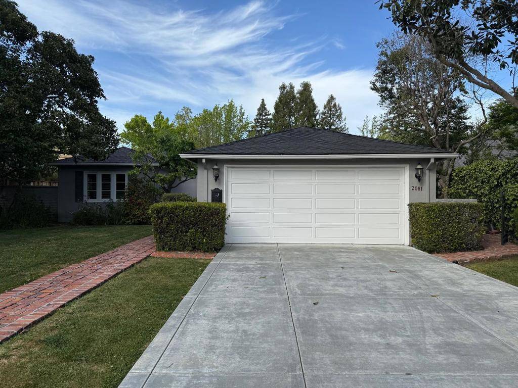Palo Alto, CA 94301,2081 Byron ST