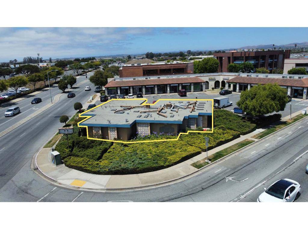 Salinas, CA 93906,1850 N Main ST
