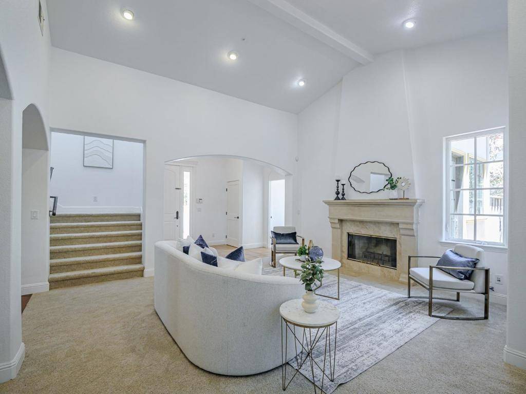 Santa Cruz, CA 95062,243 Harbor Beach CT