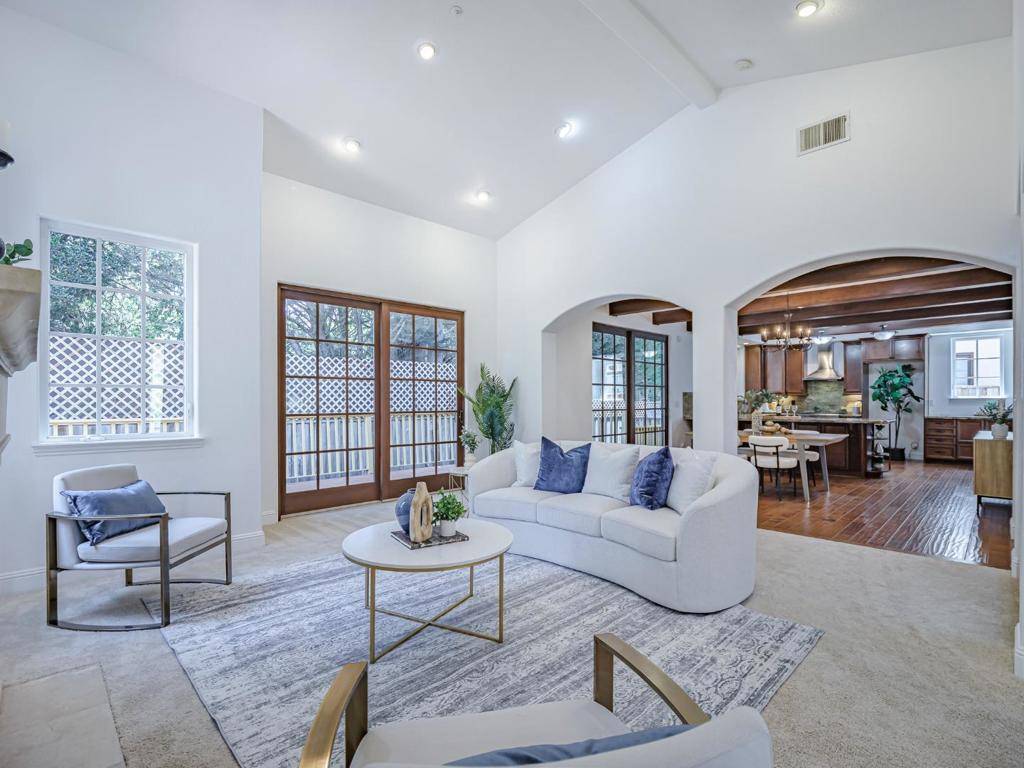Santa Cruz, CA 95062,243 Harbor Beach CT