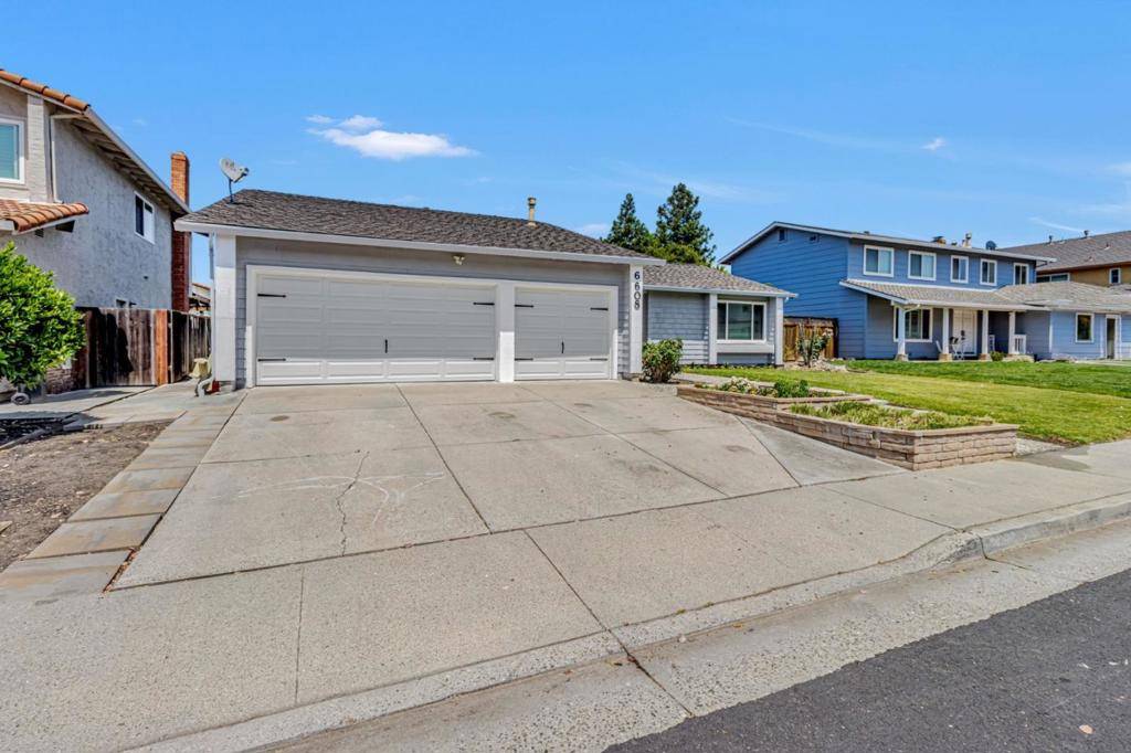 San Jose, CA 95120,6608 Neptune CT