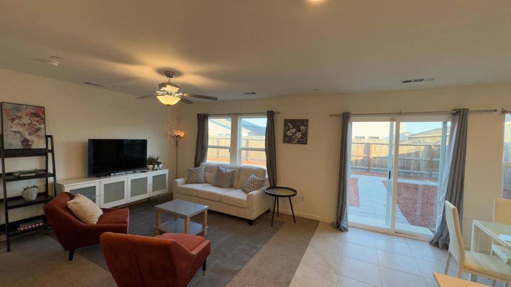 Merced, CA 95341,248 Grand Canyon CT
