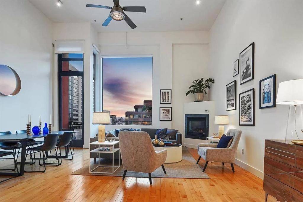 San Francisco, CA 94107,200 Townsend ST #49