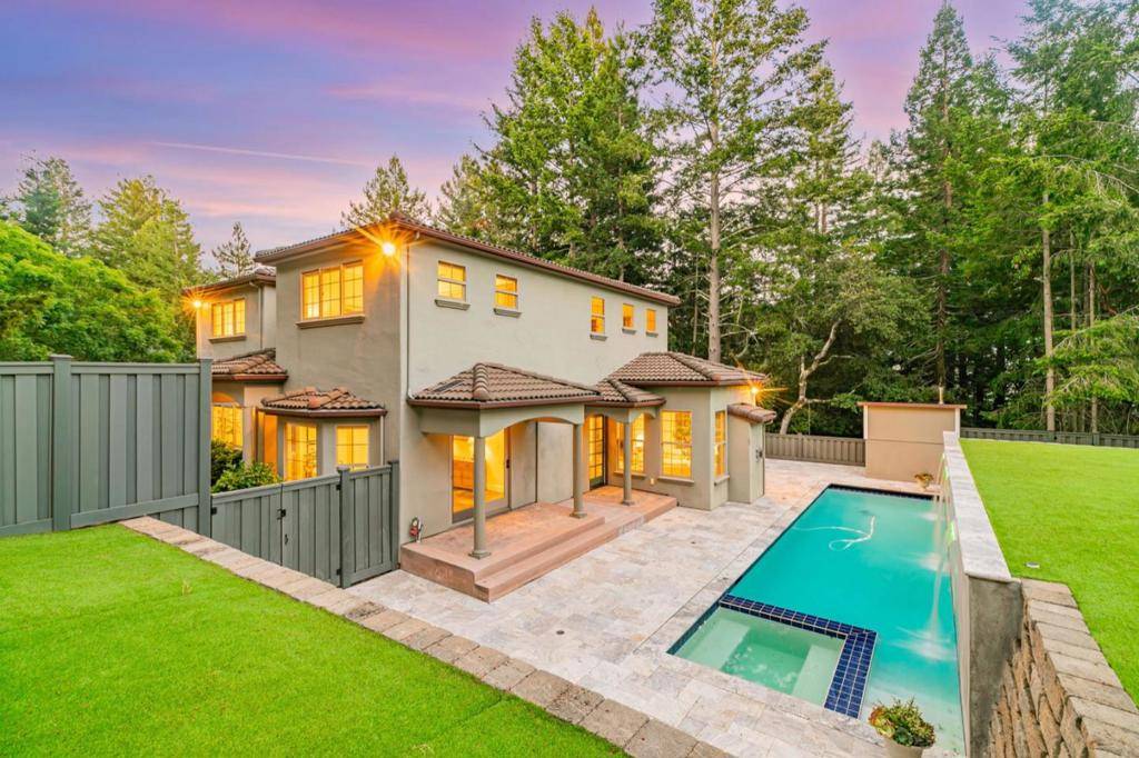 Scotts Valley, CA 95066,18 Ridgecrest LN