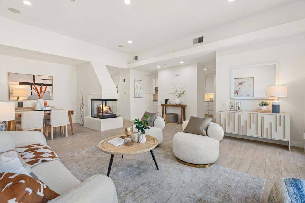 Palo Alto, CA 94306,435 Sheridan AVE #304