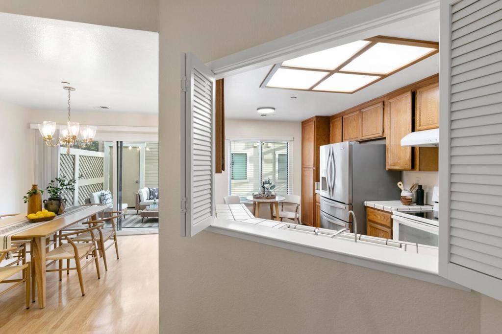 Sunnyvale, CA 94086,974 La Mesa TER #E