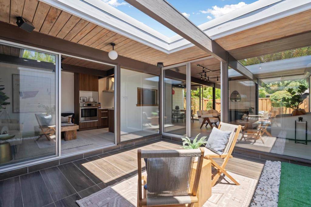 Santa Clara, CA 95051,3383 Benton ST