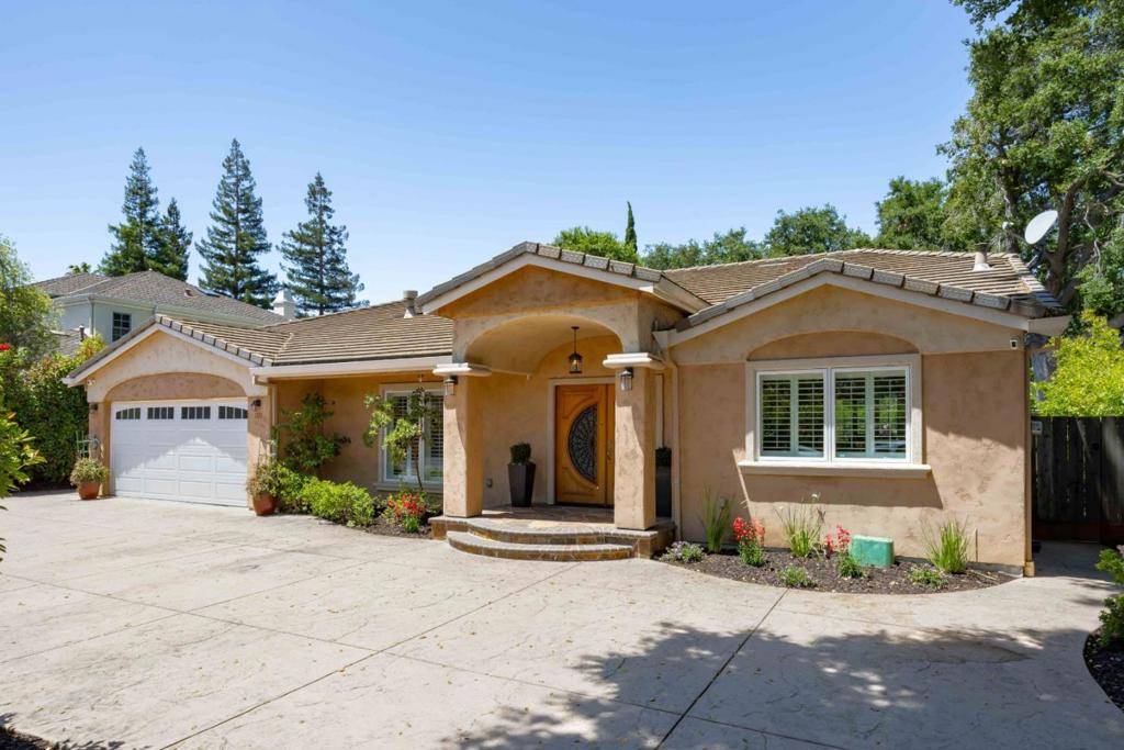Los Altos, CA 94024,1320 Oakhurst AVE