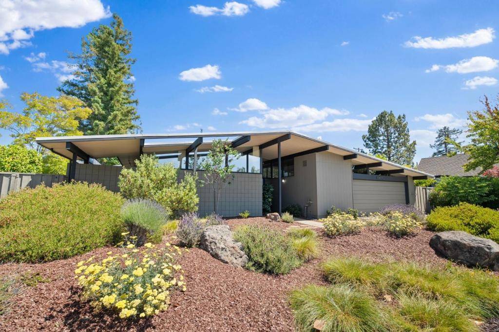 Sunnyvale, CA 94087,807 Blanchard WAY