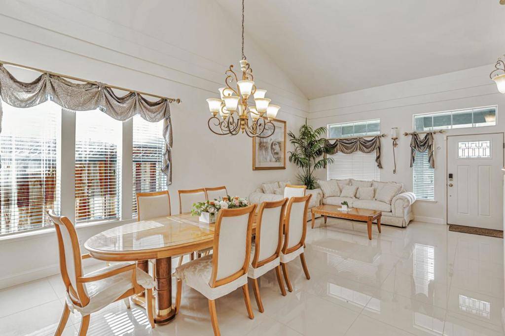 Hollister, CA 95023,1700 Hemlock CT