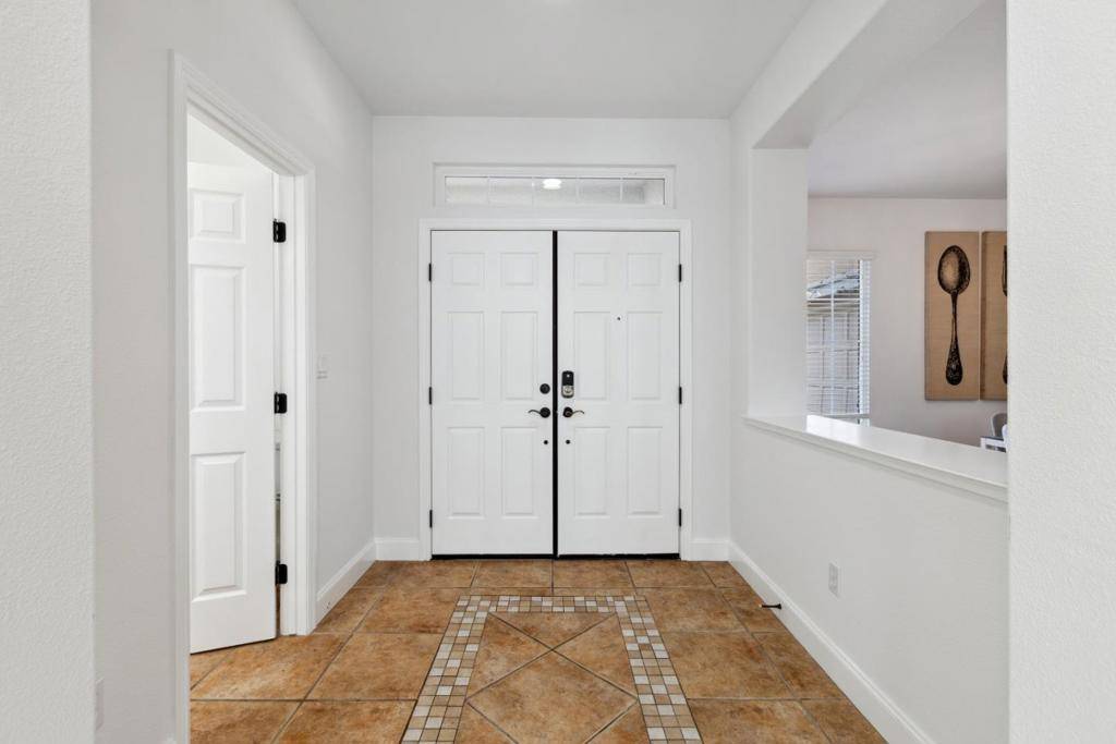 Dublin, CA 94568,5621 Maymont LN