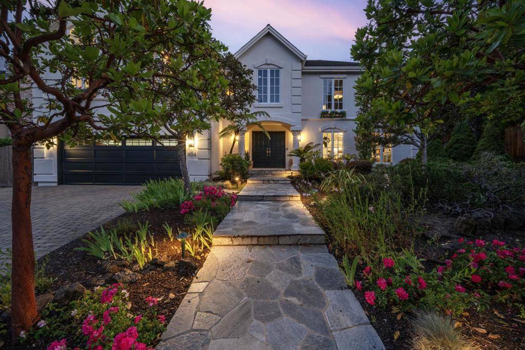 CA 94062,904 Wilmington WAY