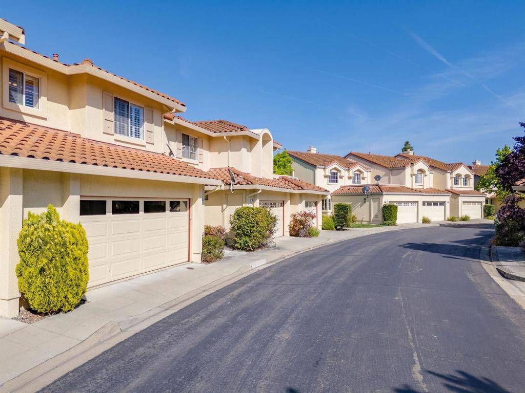 Milpitas, CA 95035,356 Meadowhaven WAY