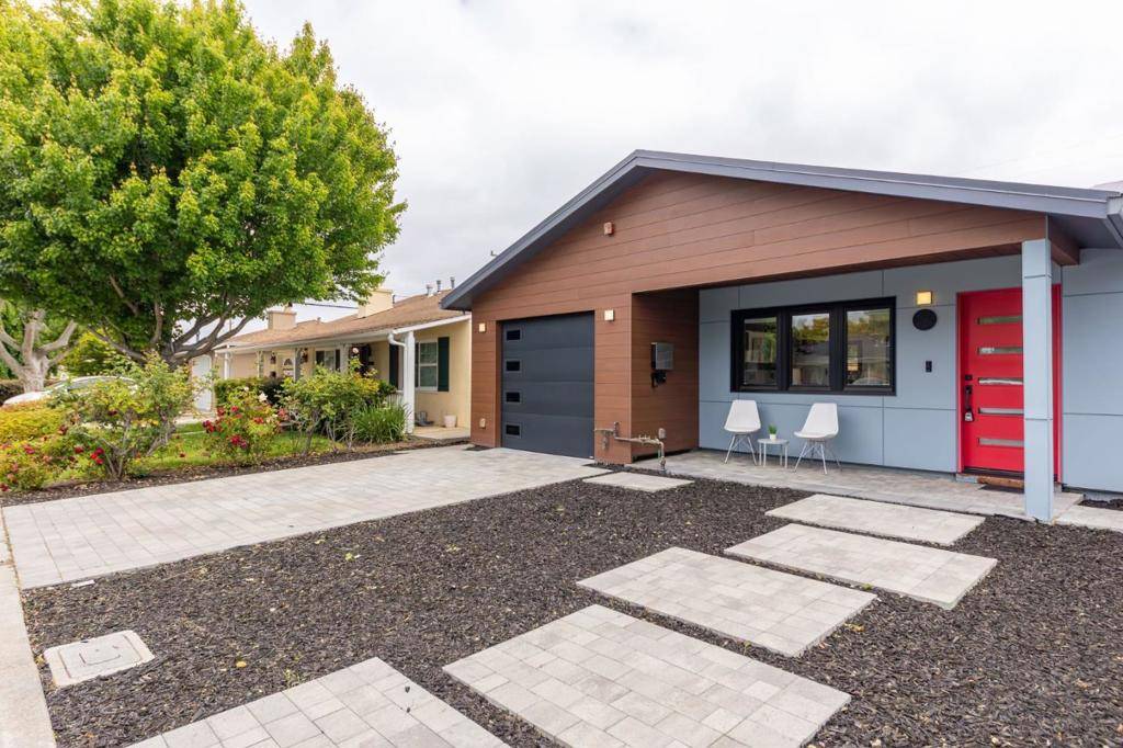 San Mateo, CA 94403,3921 Pasadena DR