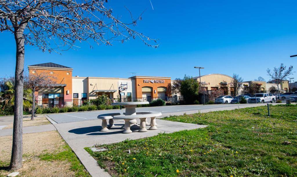 San Jose, CA 95121,3005 Silver Creek RD