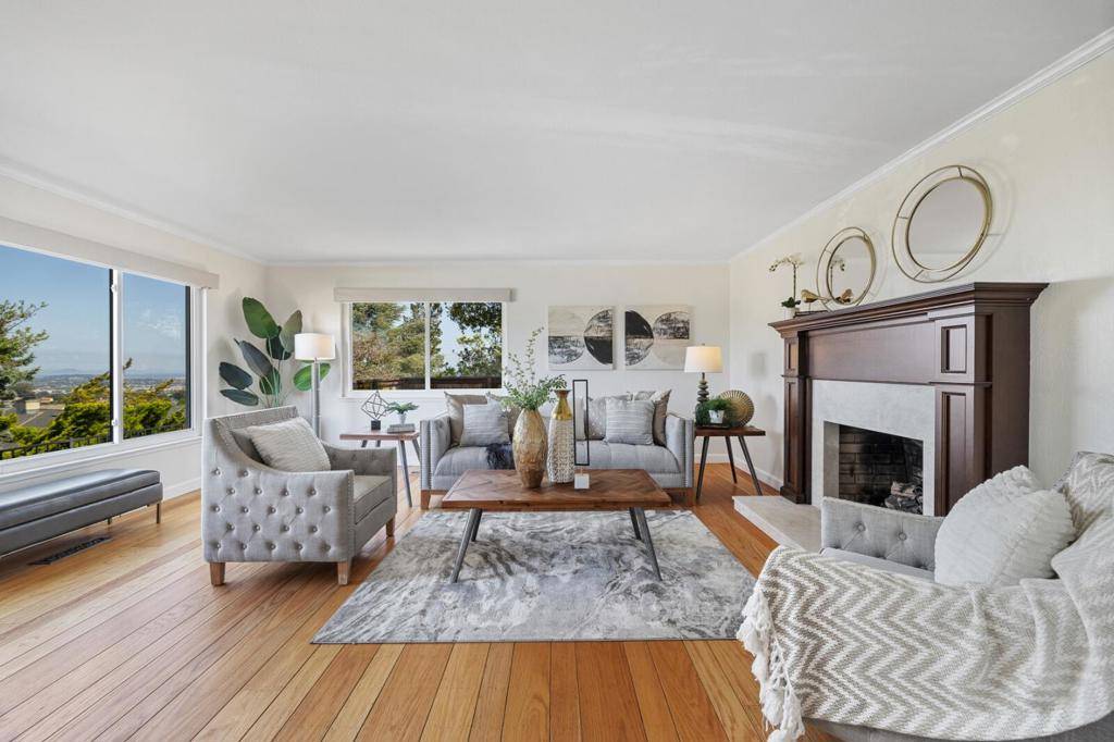 Belmont, CA 94002,224 Lyndhurst AVE