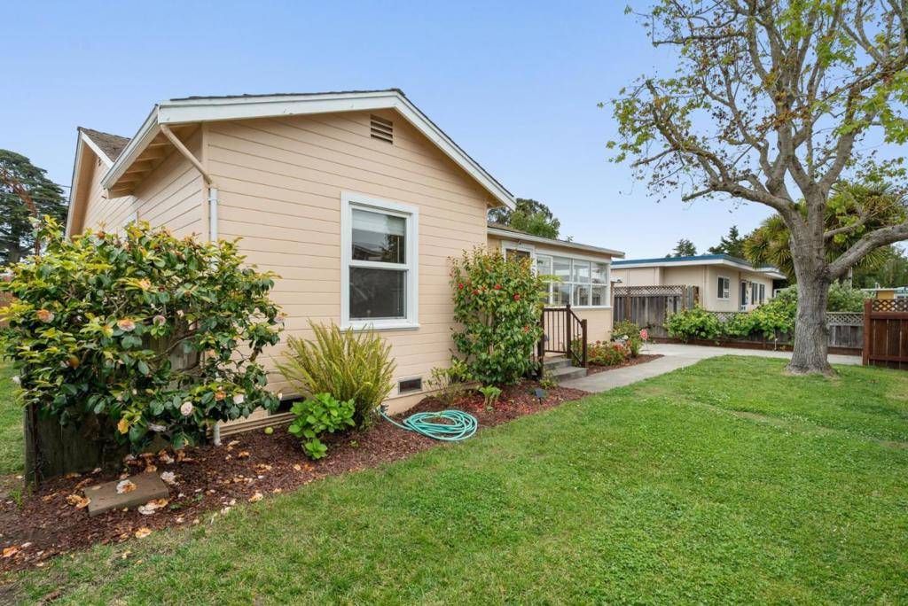 Aptos, CA 95003,525 Laverne AVE