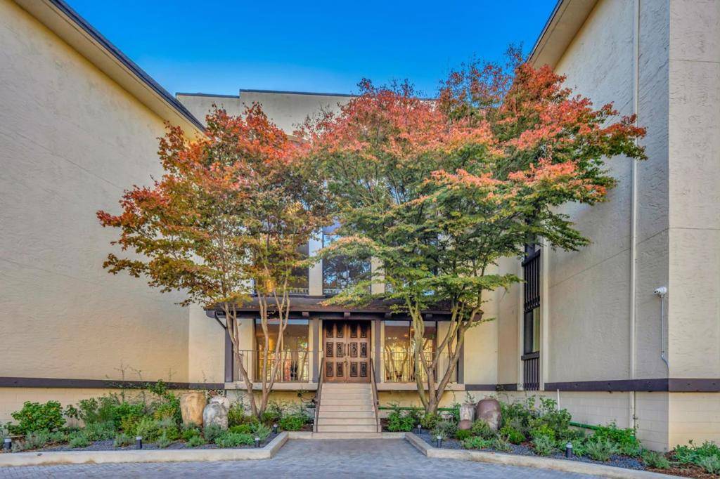 Burlingame, CA 94010,1515 Floribunda AVE #205