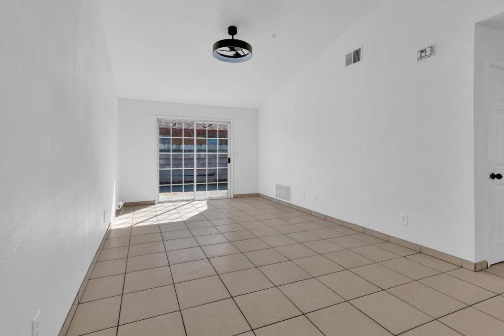 Greenfield, CA 93927,1201 Morris AVE