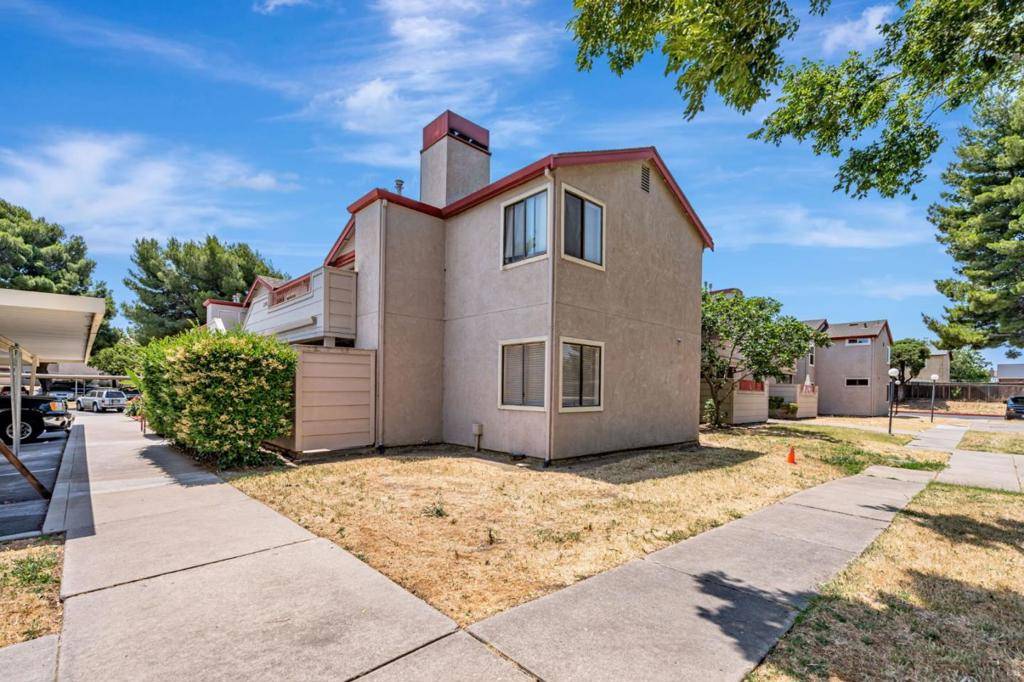 Bay Point, CA 94565,8 Lancaster CIR #130