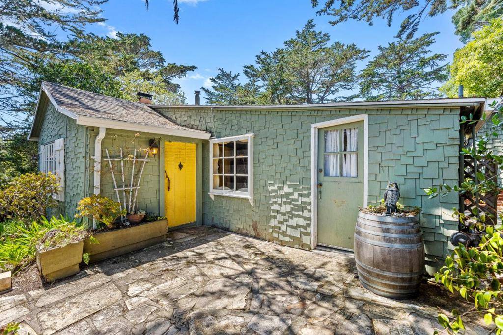 Carmel, CA 93923,0 Santa Fe 6 SW of Ocean AVE