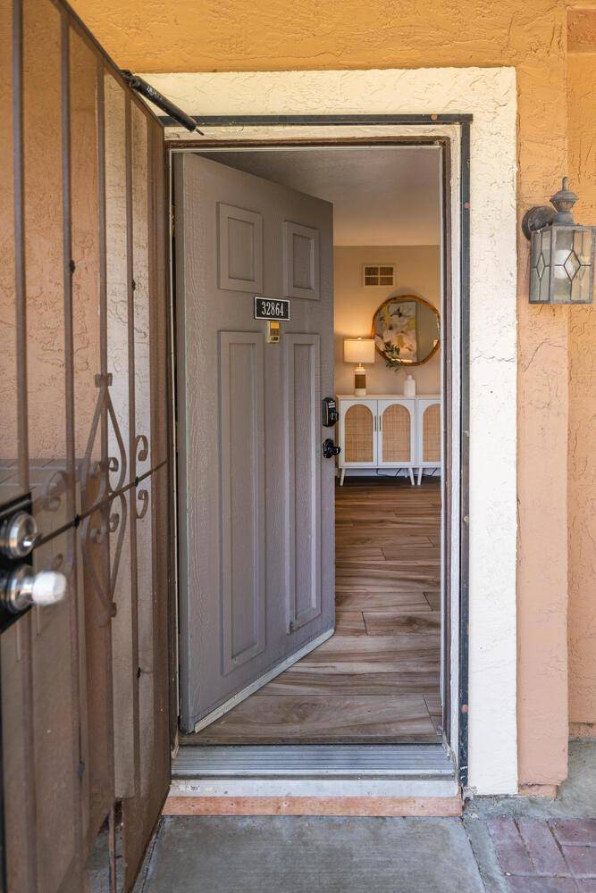 Union City, CA 94587,32864 Arbor Vine DR #40