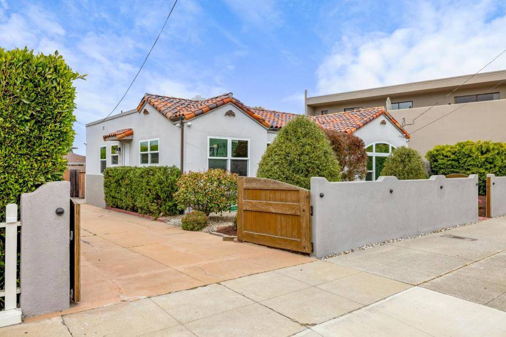 Monterey, CA 93940,118 El Dorado ST