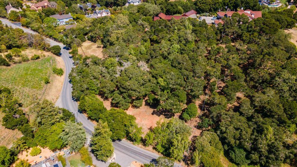 Woodside, CA 94062,966 Godetia DR
