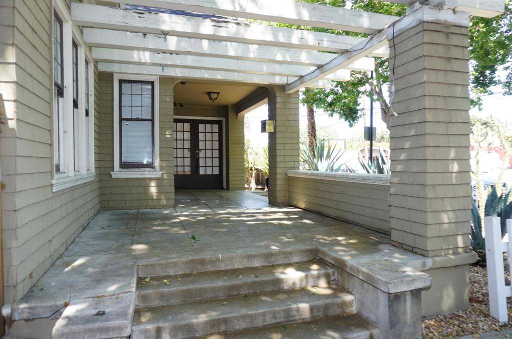 San Jose, CA 95112,121 E Julian ST