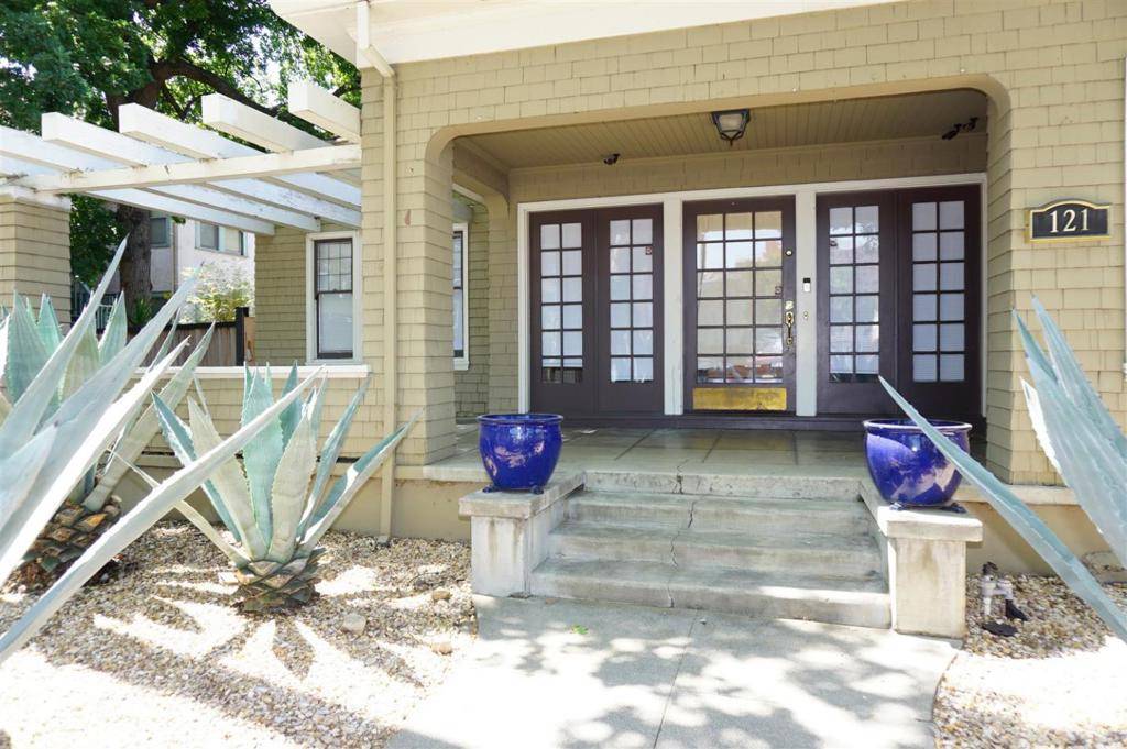 San Jose, CA 95112,121 E Julian ST