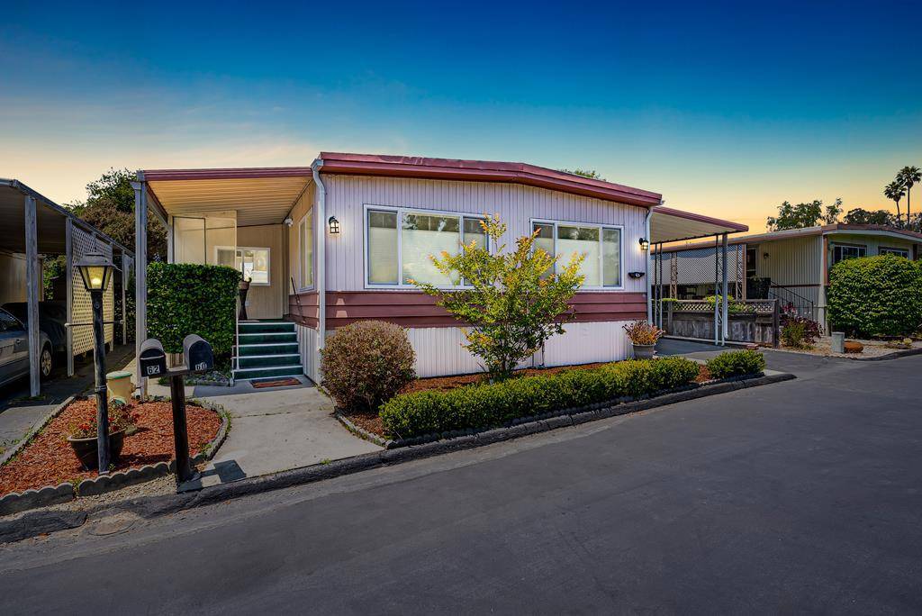 Soquel, CA 95073,60 Pepperwood WAY