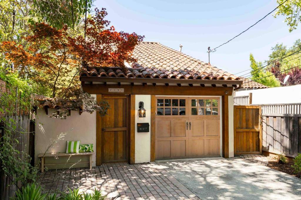 Palo Alto, CA 94306,2350 Harvard ST
