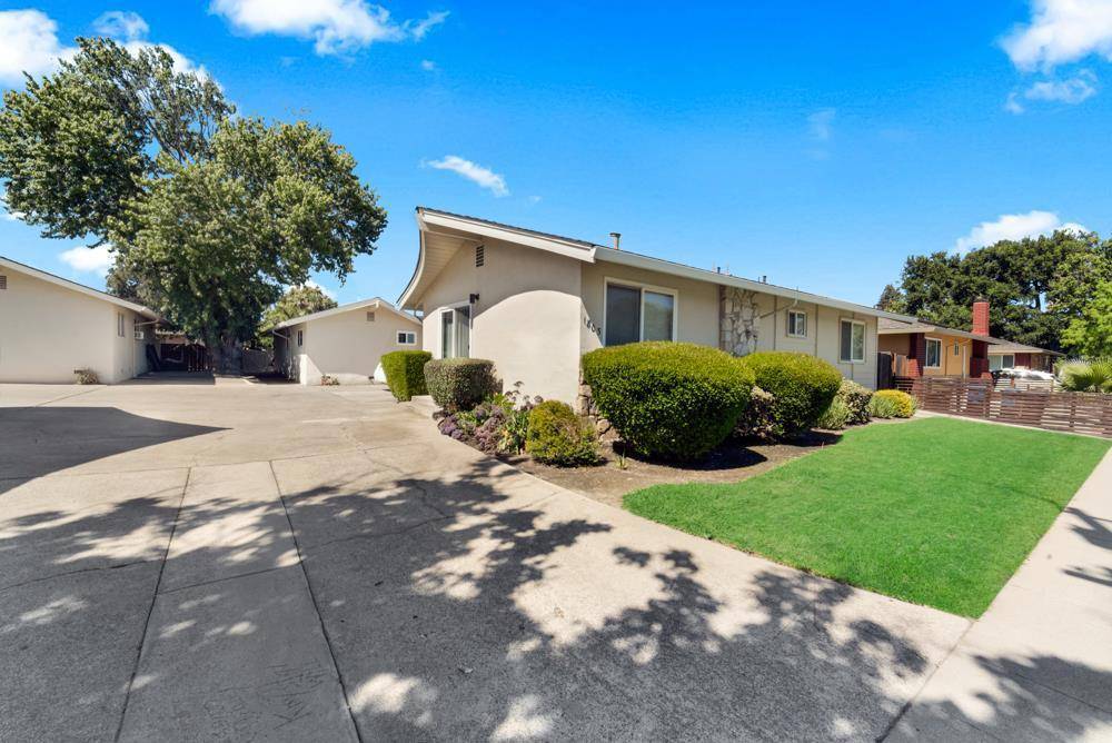 Campbell, CA 95008,1803 Bucknall RD