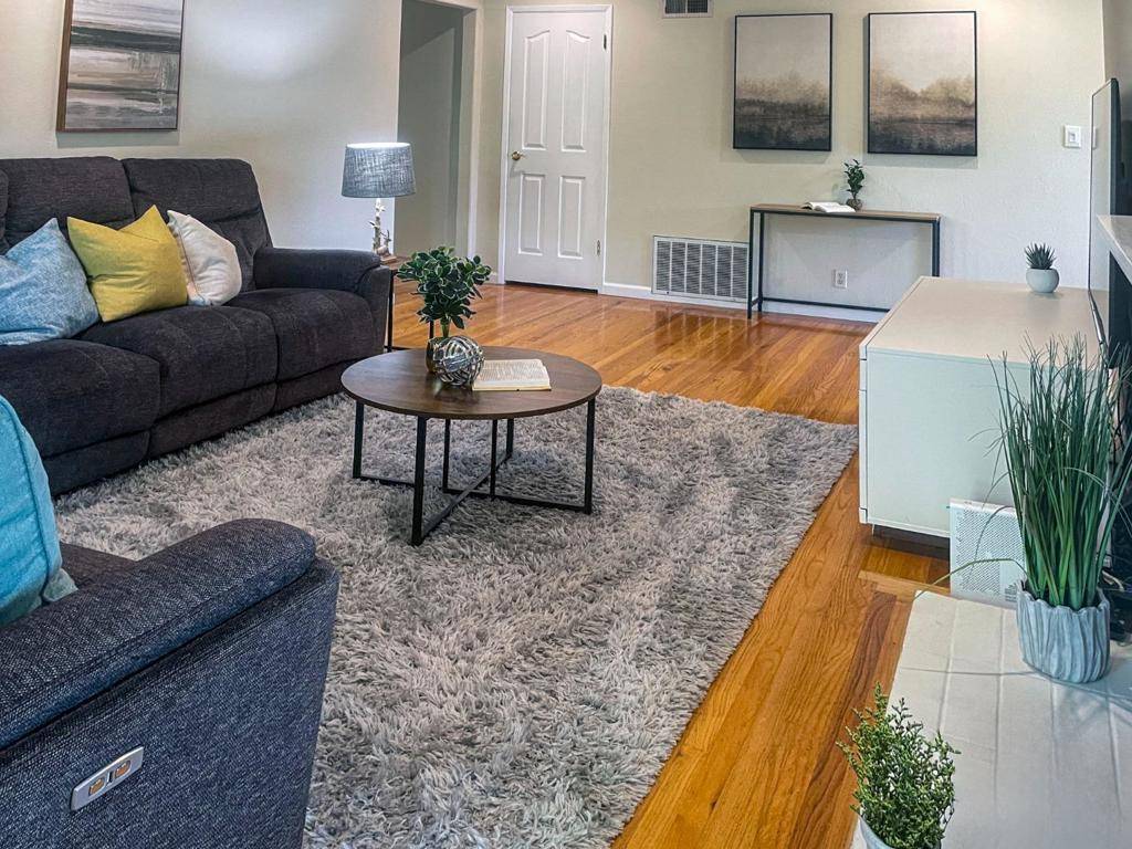 Santa Clara, CA 95051,2822 Ramona CT