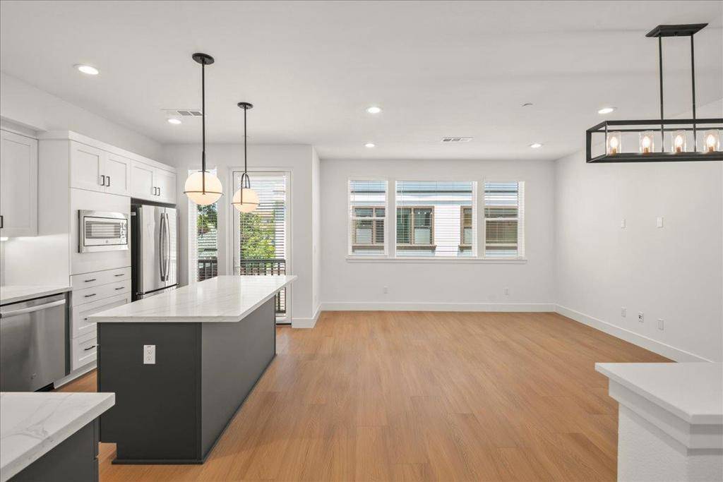 Sunnyvale, CA 94086,224 Carroll ST #6