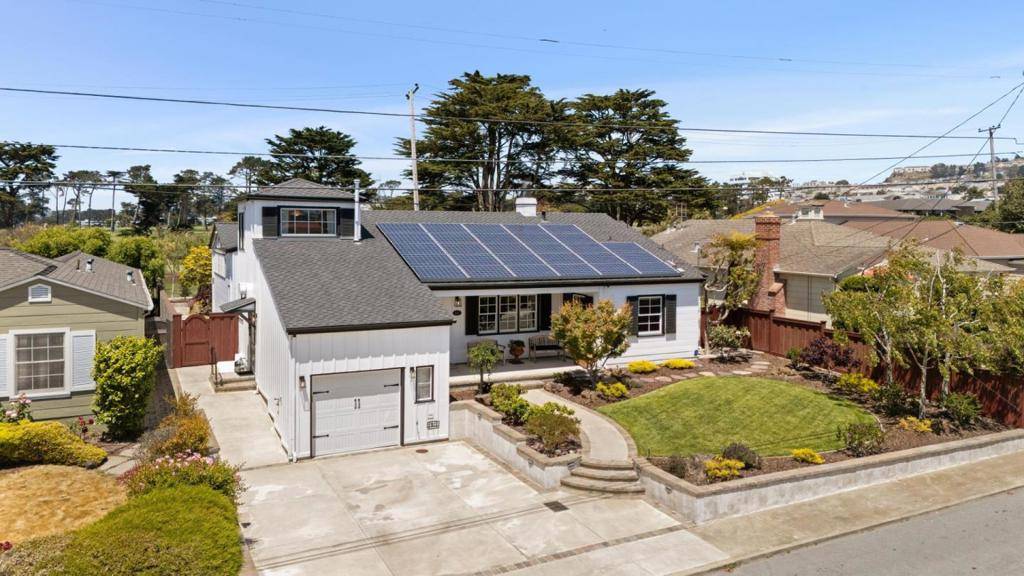 Daly City, CA 94015,107 Garden LN