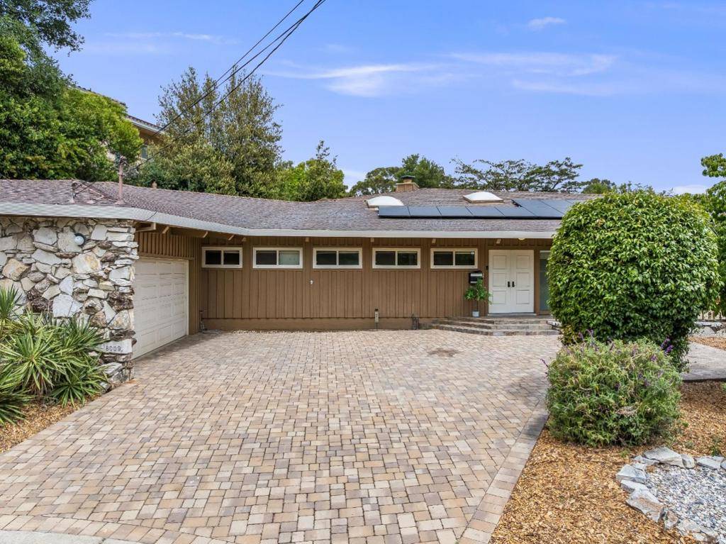 Castro Valley, CA 94546,18009 Laird CT