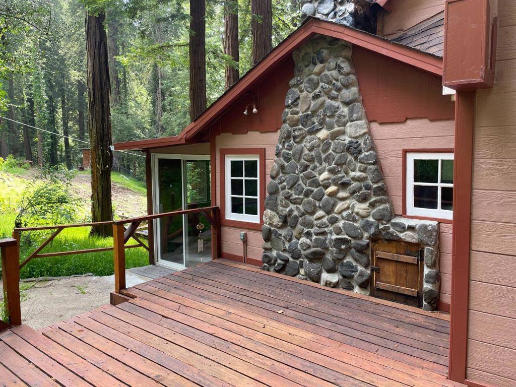 La Honda, CA 94020,35 Sequoia DR