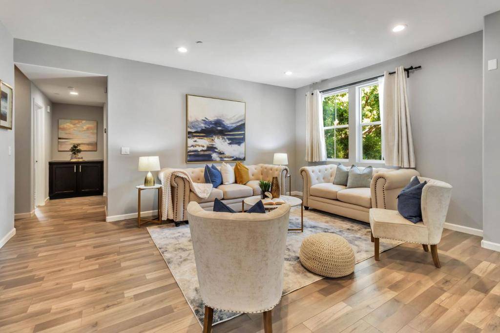 Milpitas, CA 95035,1490 Coyote Creek WAY