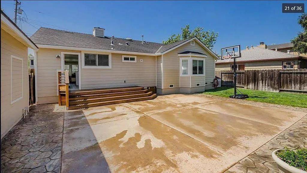 San Mateo, CA 94401,1418 Bradley CT