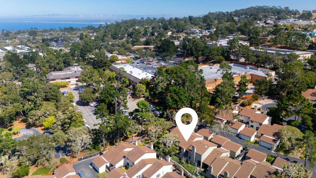 Pacific Grove, CA 93950,602 Acorn CT