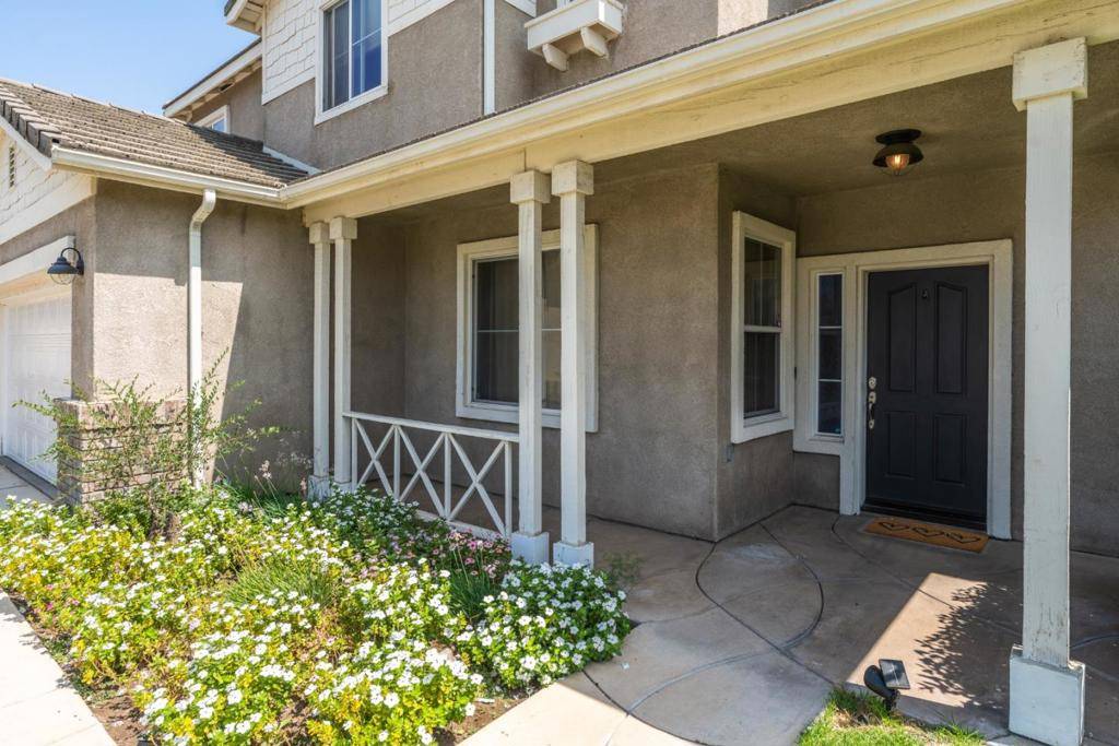Eastvale, CA 92880,13422 Apricot Tree LN