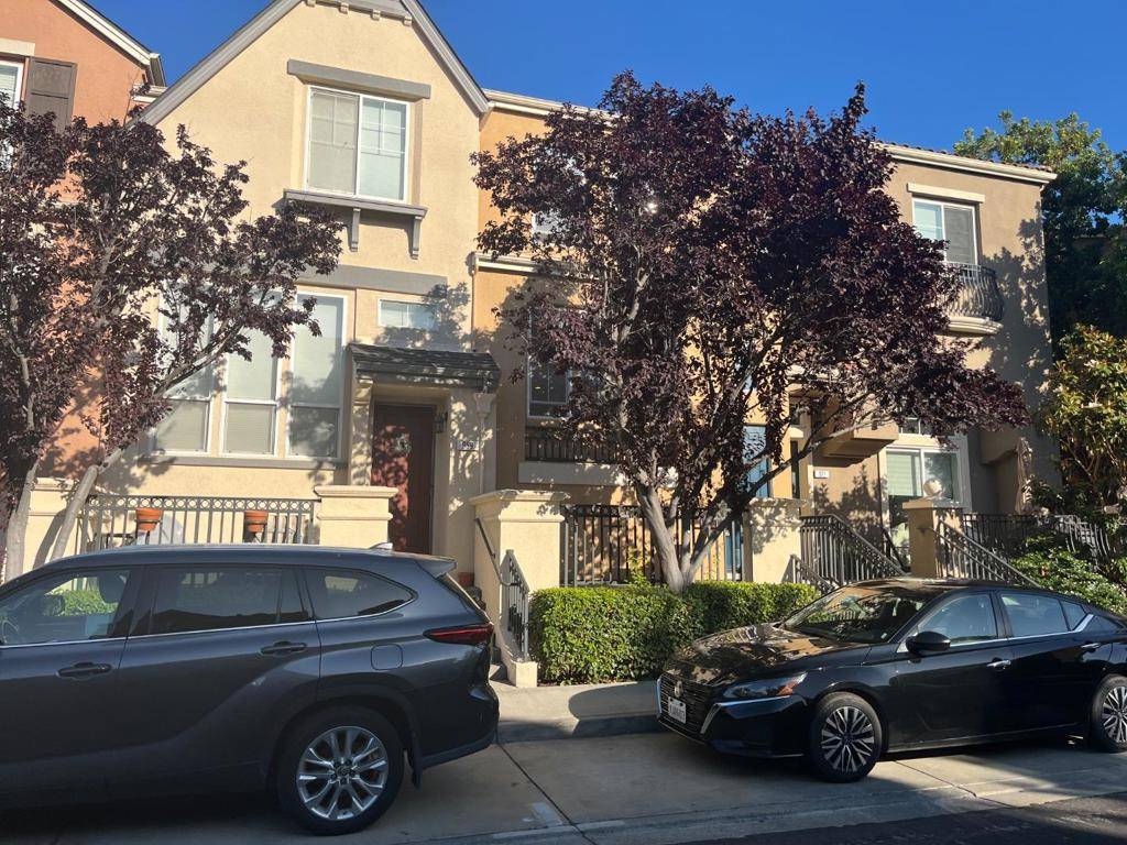 Santa Clara, CA 95054,965 Cole PL