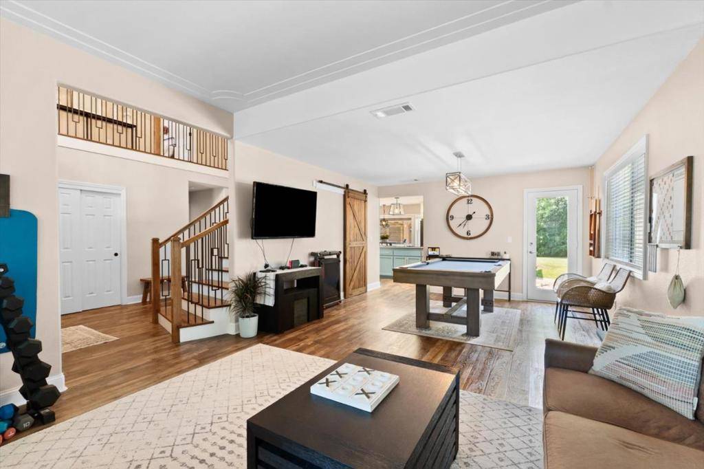 Redding, CA 96002,4676 Dandelion DR