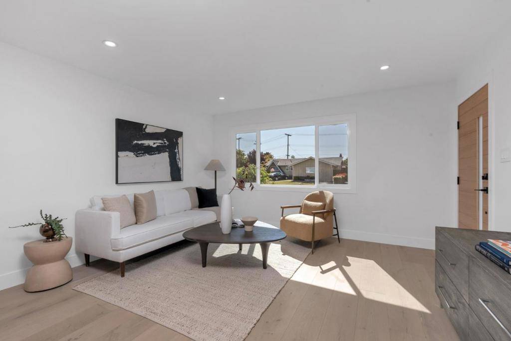 Santa Clara, CA 95051,3372 Geneva DR