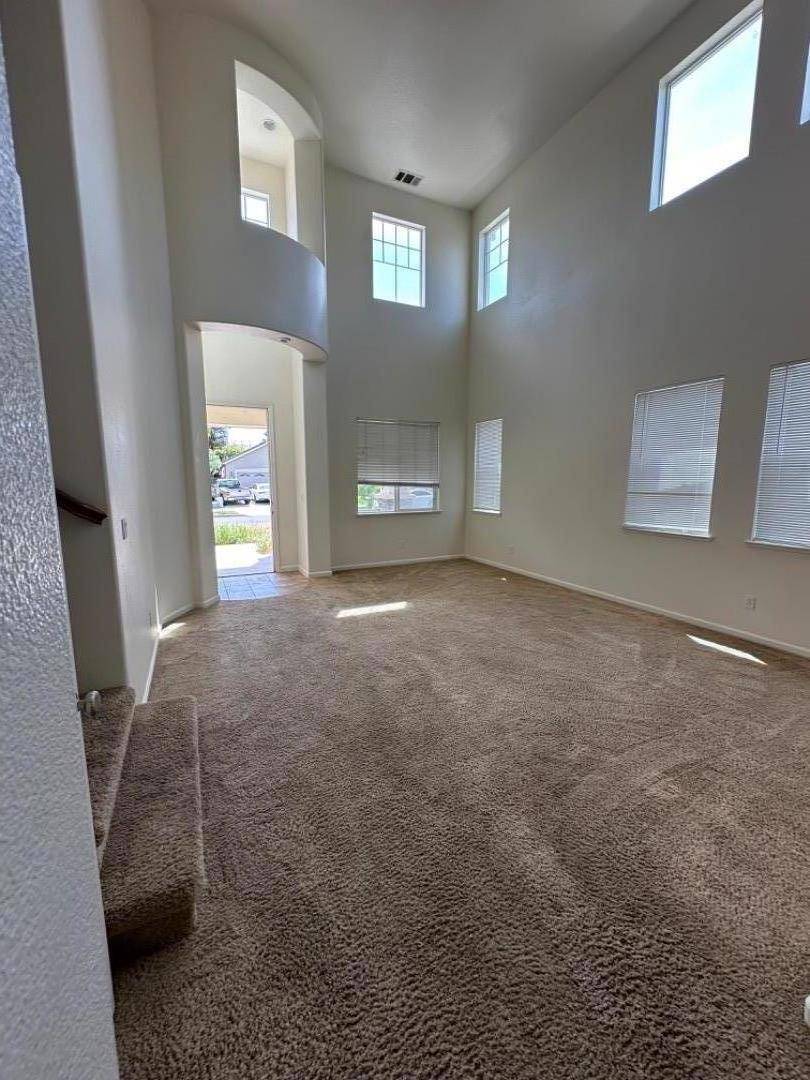 Los Banos, CA 93635,1160 Bellflower WAY