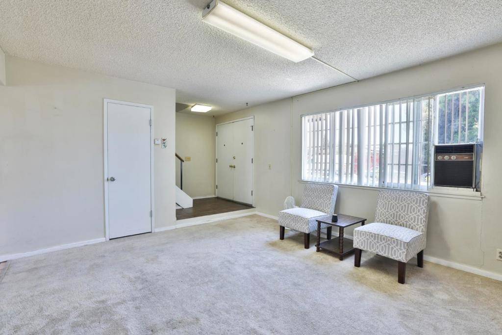 San Jose, CA 95122,1269 Holly Hill DR
